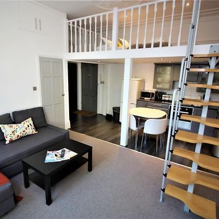 Well Appointed Garden Condo In Kensington Olympia Londres Extérieur photo