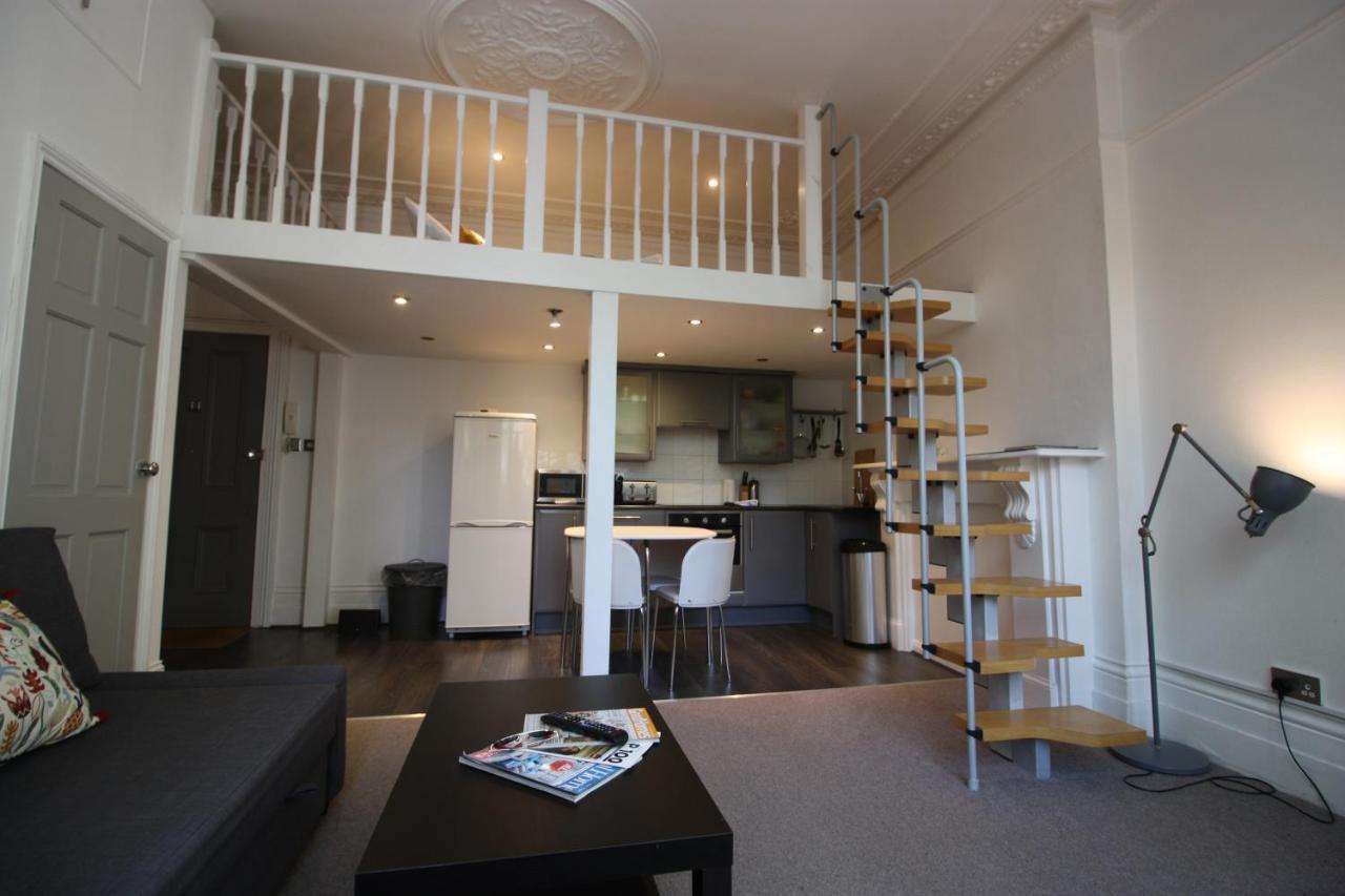 Well Appointed Garden Condo In Kensington Olympia Londres Extérieur photo
